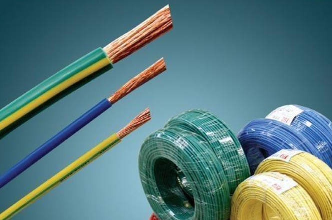 在生活中電線(xiàn)電纜的維護(hù)保養(yǎng)需要注意什么.jpg 在生活中電線(xiàn)電纜的維護(hù)保養(yǎng)需要注意什么.jpg